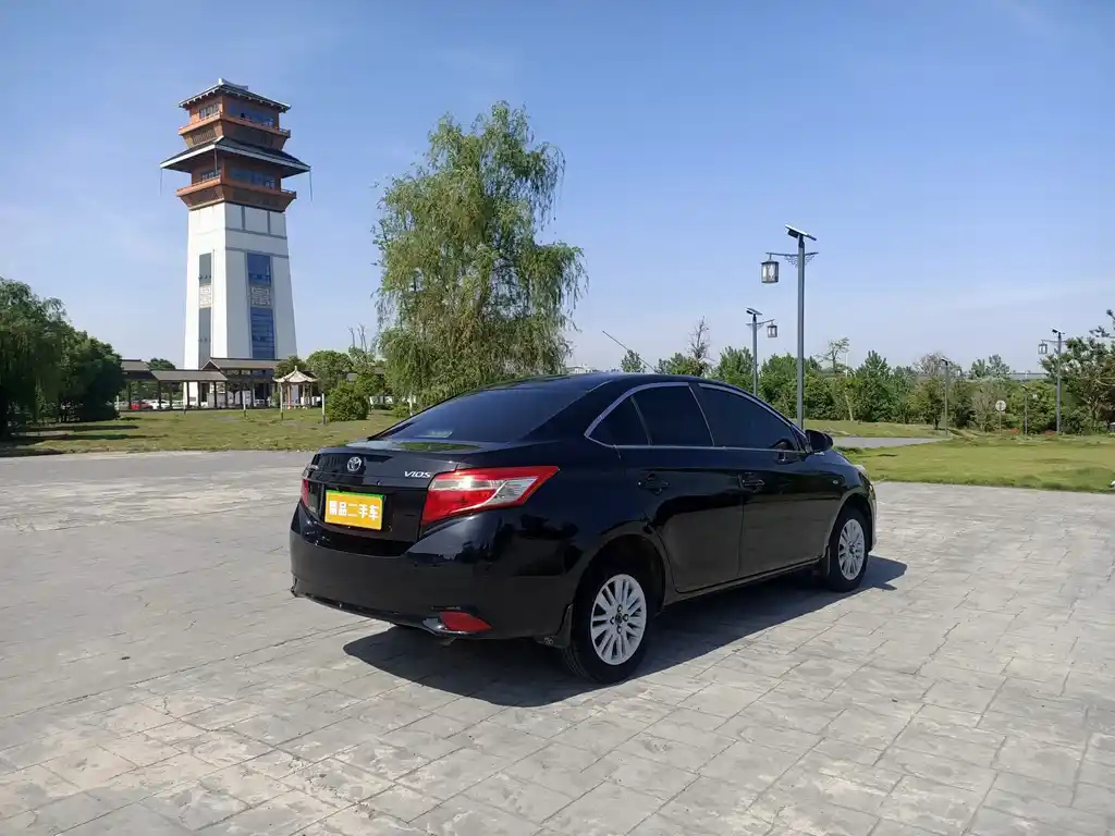 TOYOTA VIOS 2015