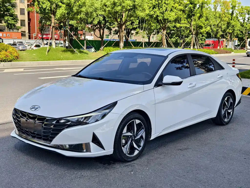 HYUNDAI ELANTRA 2021