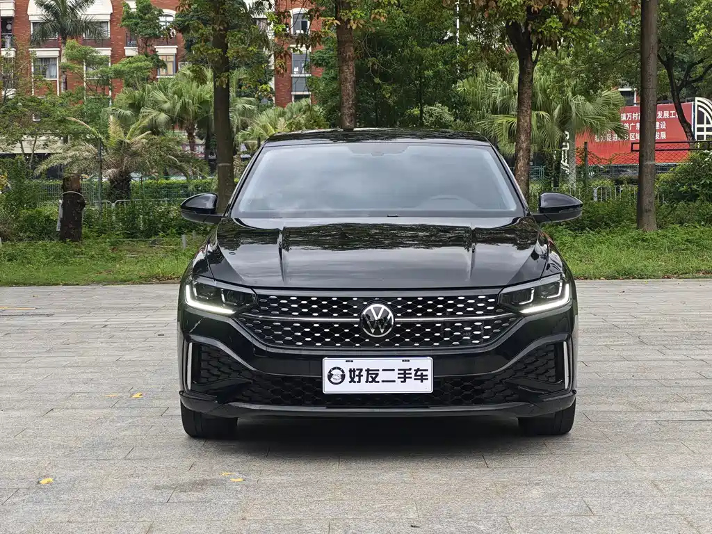 VOLKSWAGEN LAVIDA 2023