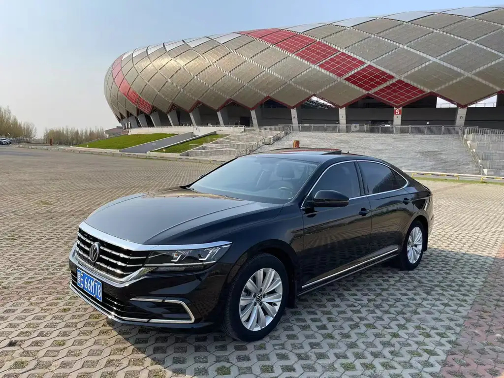 VOLKSWAGEN PASSAT 2021