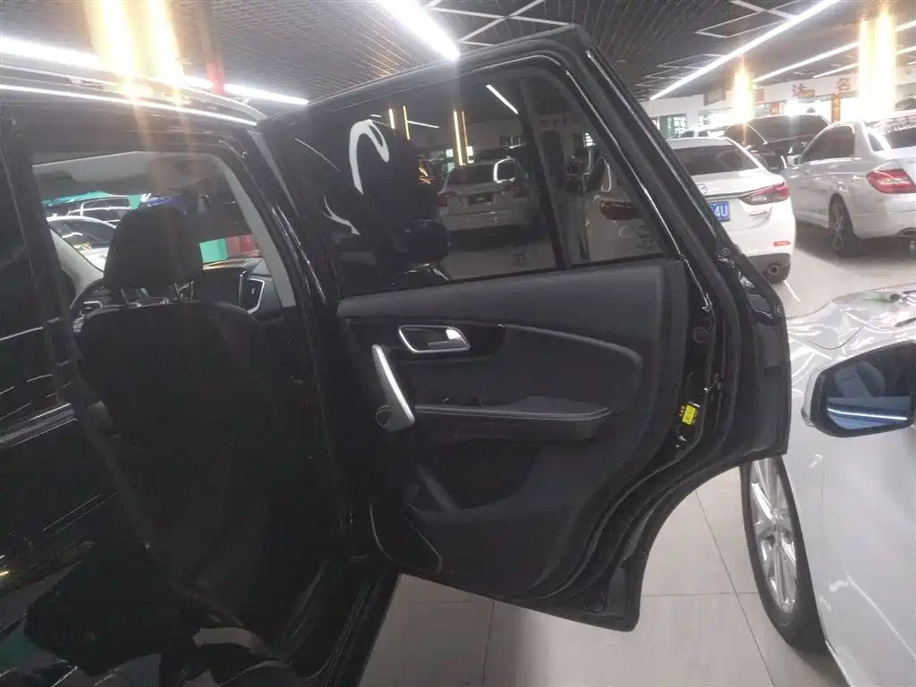 SWM X7 2020