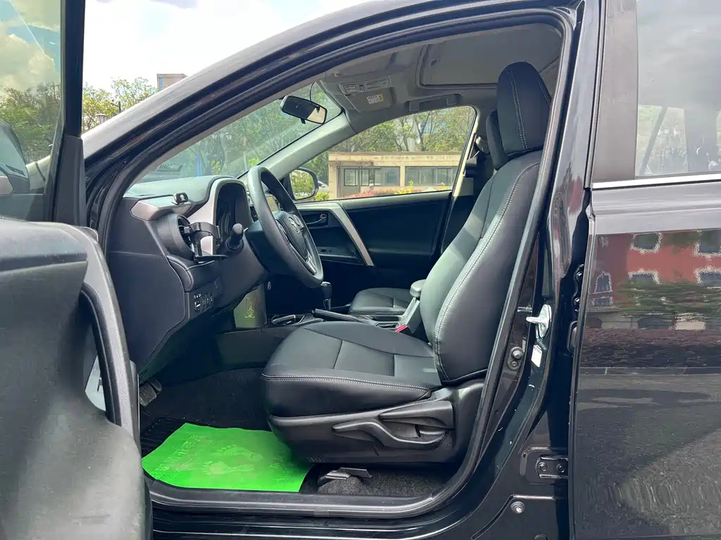 TOYOTA RAV4 RONGFANG 2019