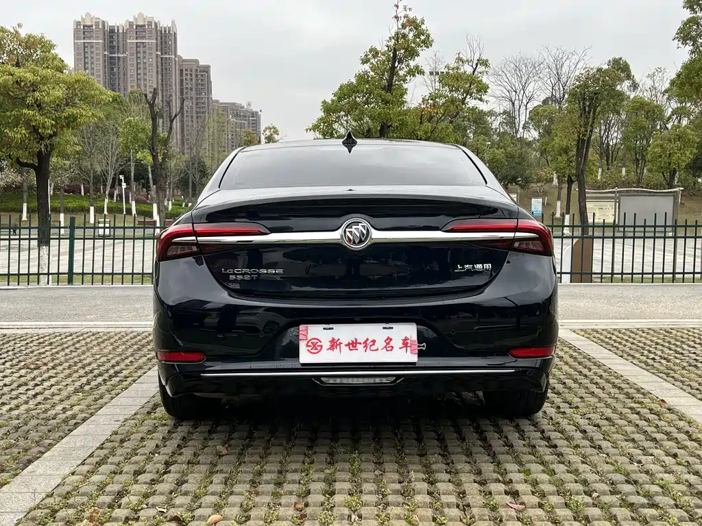 BUICK LACROSSE 2021