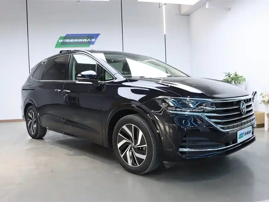 VOLKSWAGEN VILORAN 2020