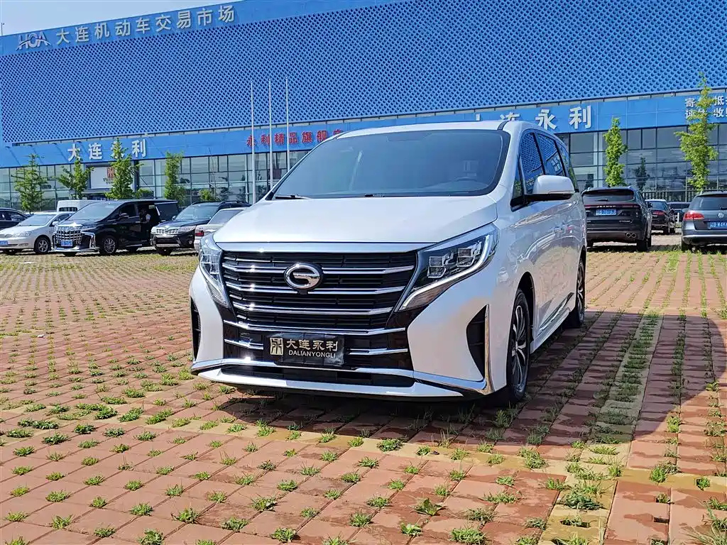 TRUMPCHI M8 2023