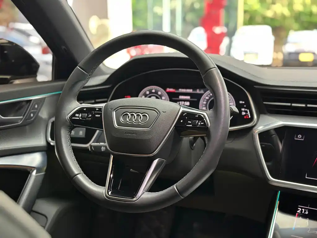 AUDI A6L 2022