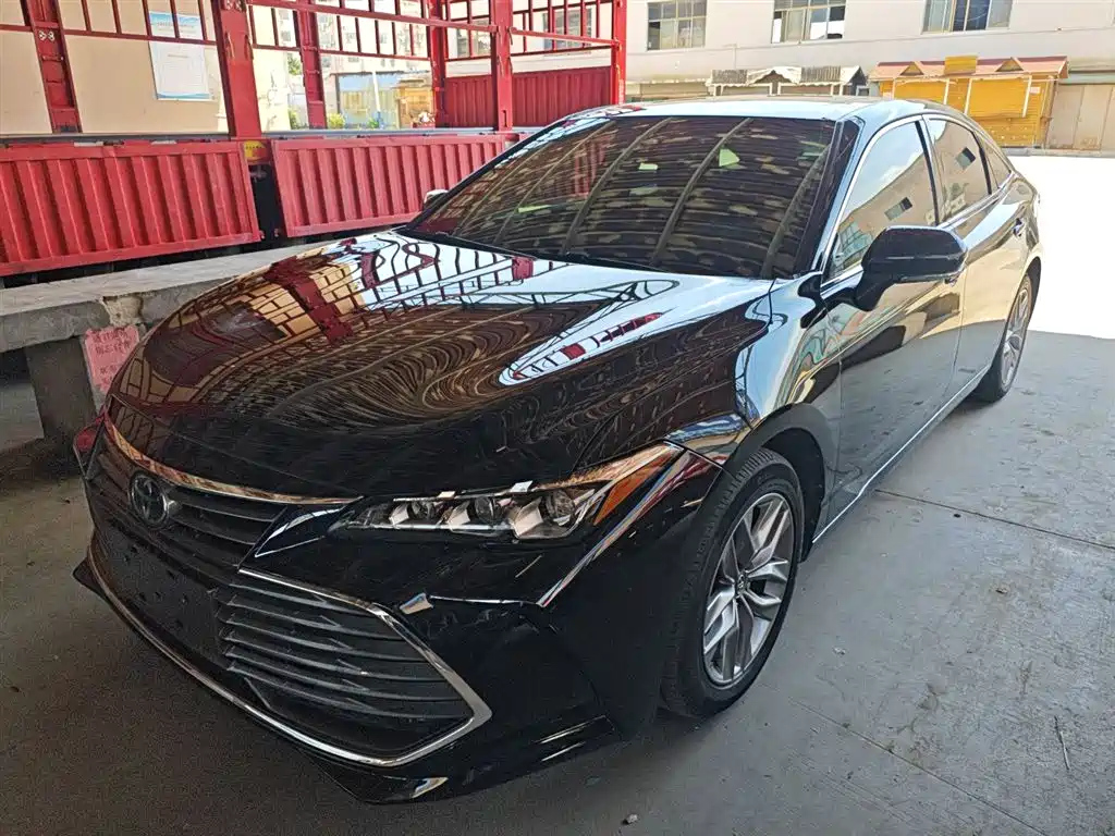 TOYOTA AVALON 2019