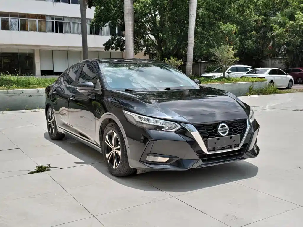 NISSAN SYLPHY 2020