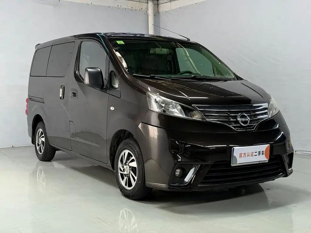 NISSAN NV200 2014
