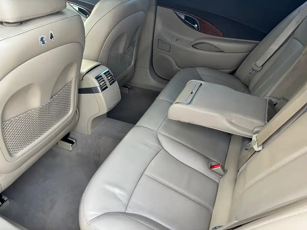 BUICK LACROSSE 2012