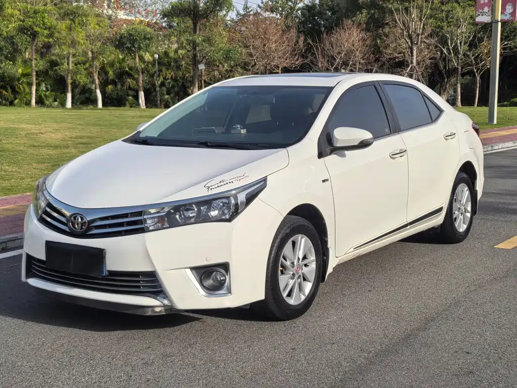 TOYOTA COROLLA 2016