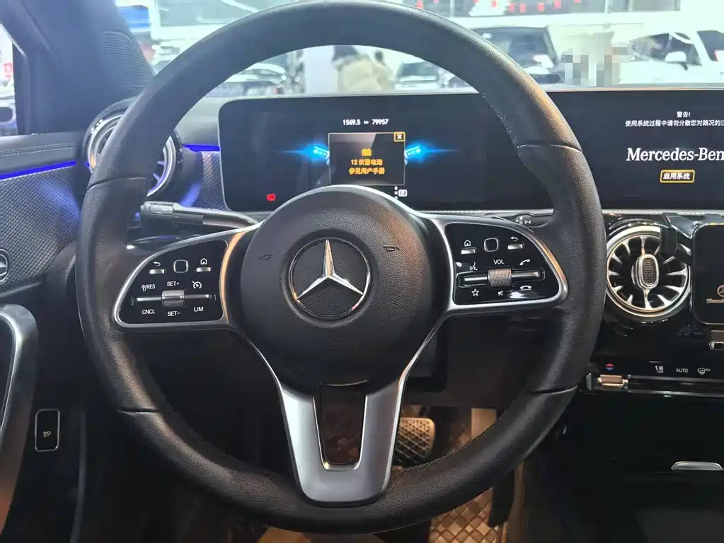 MERCEDES BENZ A-CLASS 2019