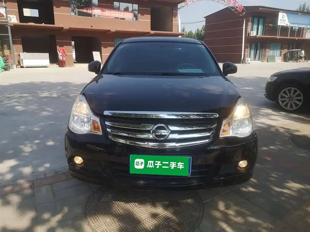 NISSAN SYLPHY 2012