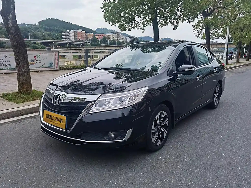 HONDA CRIDER 2016