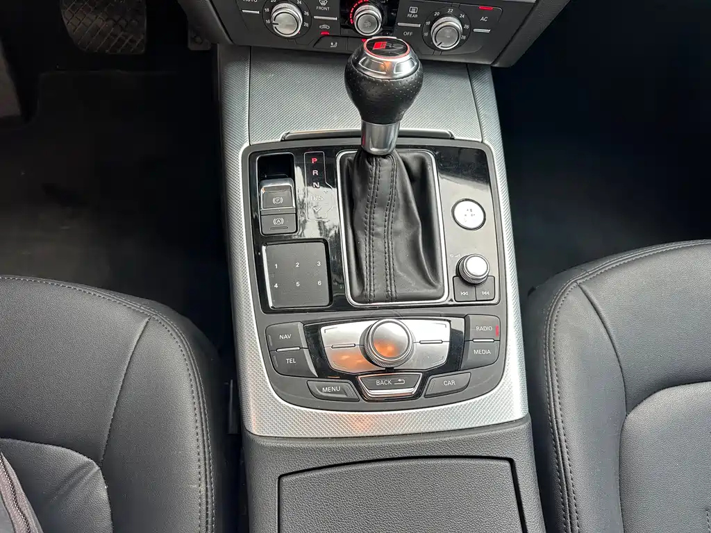 AUDI A6L 2014