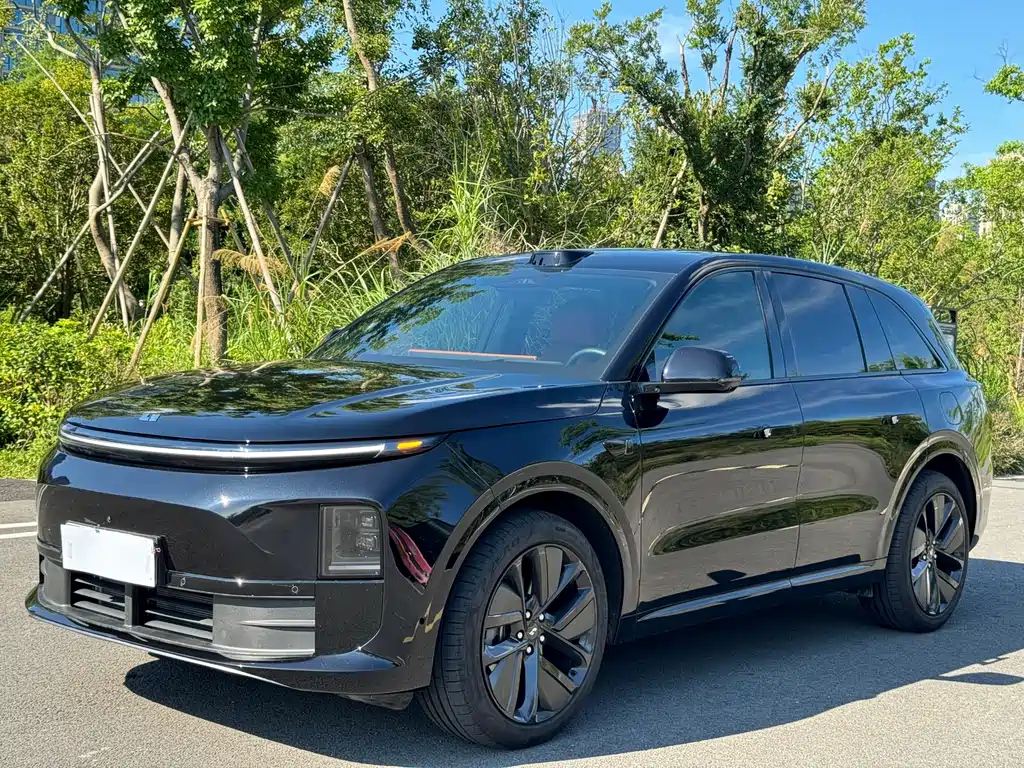 LI AUTO L6 2024