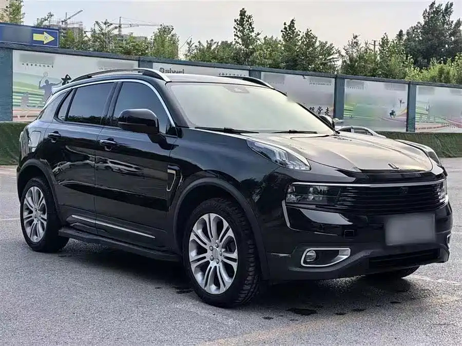 LYNK&CO 01 2019