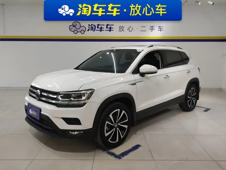 VOLKSWAGEN THARU 2021