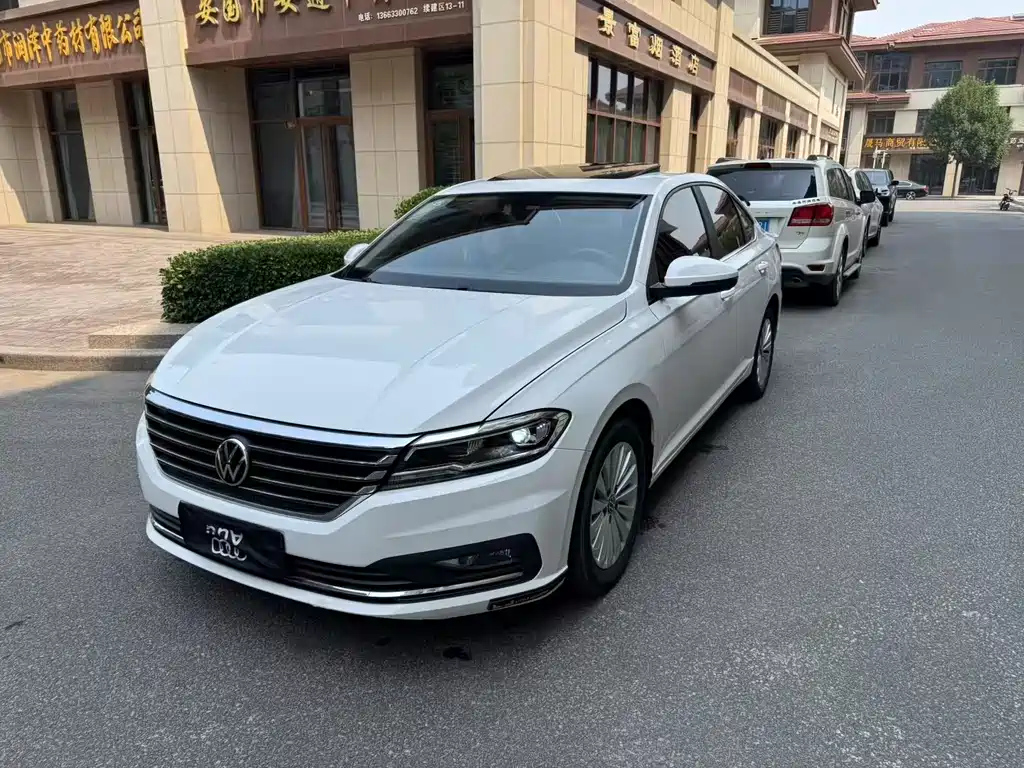 VOLKSWAGEN LAVIDA 2022