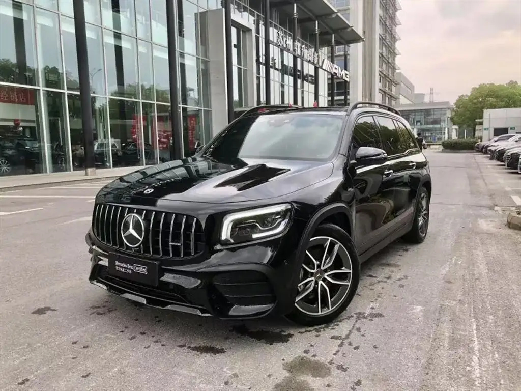 MERCEDES BENZ GLB AMG