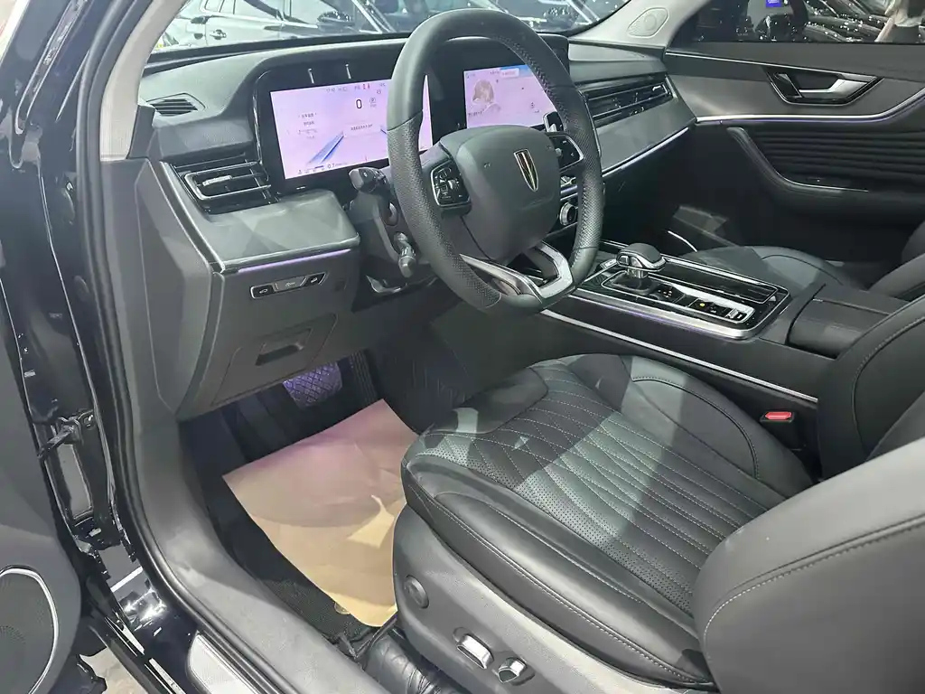 HONGQI HS5 2023