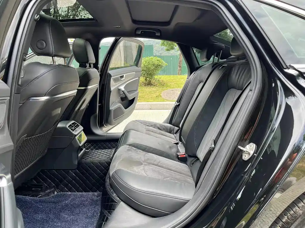 AUDI A6L 2019