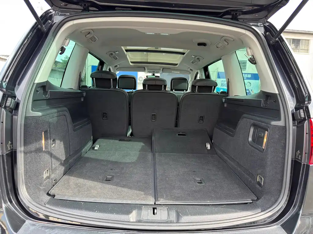 VOLKSWAGEN SHARAN 2018