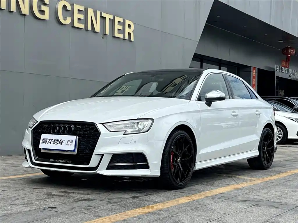 AUDI A3 2017