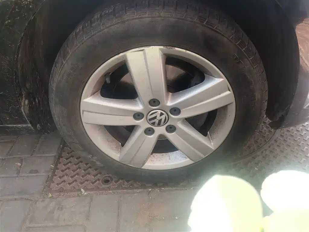 VOLKSWAGEN TOURAN 2015