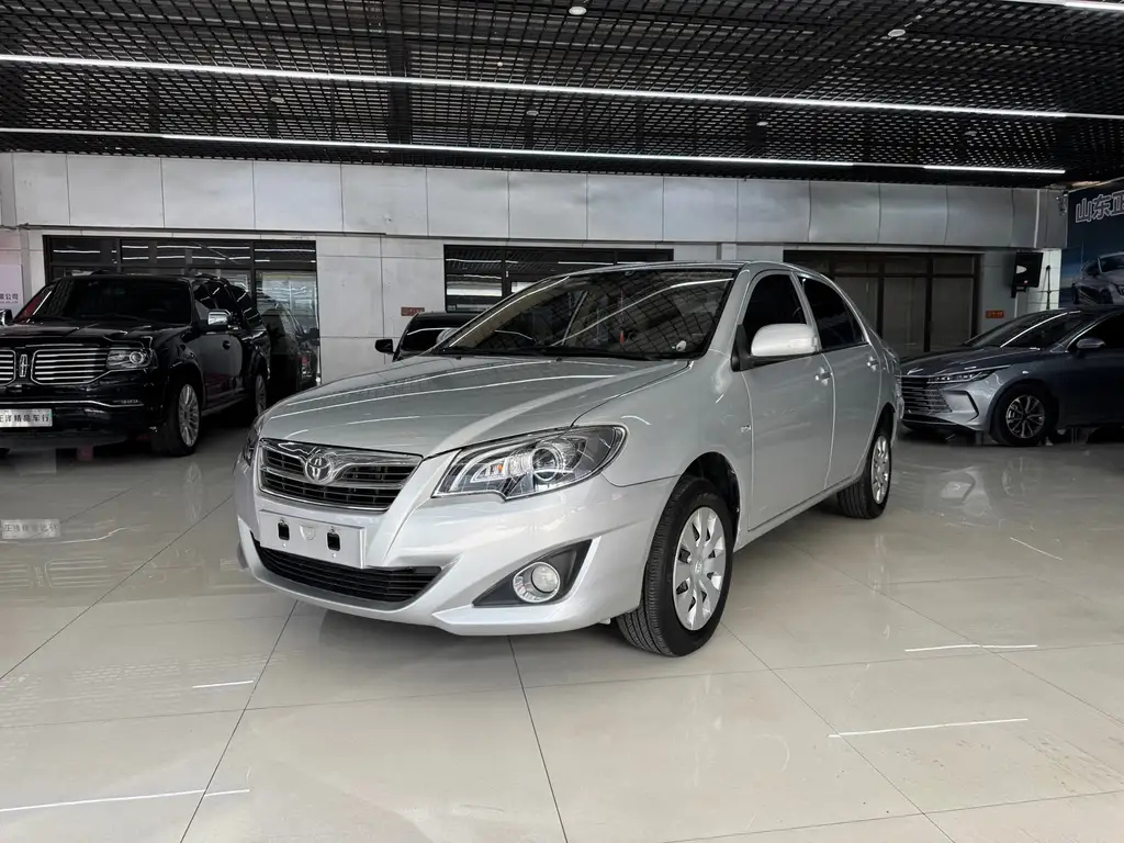 TOYOTA COROLLA 2013