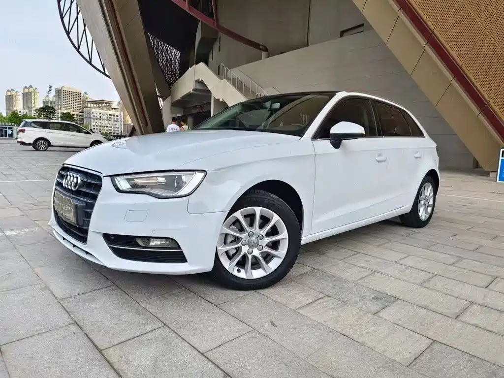 AUDI A3 2016