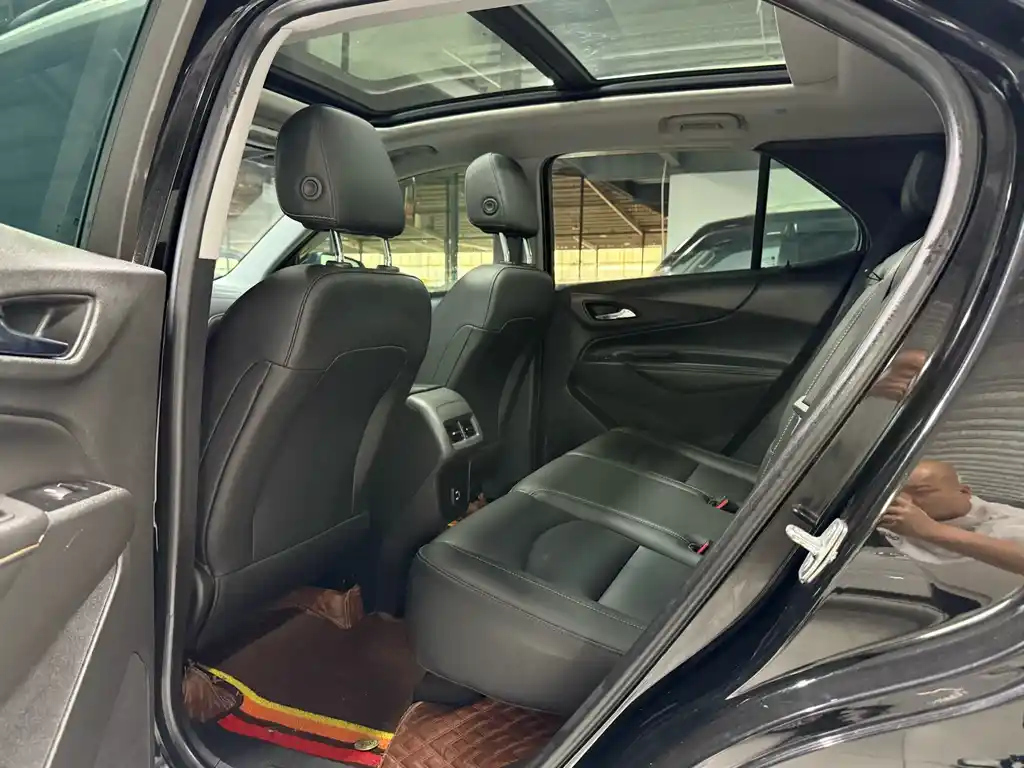 CHEVROLET EXPLORER 2021