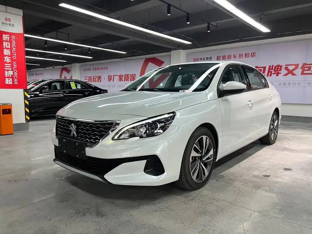 PEUGEOT 408 2020