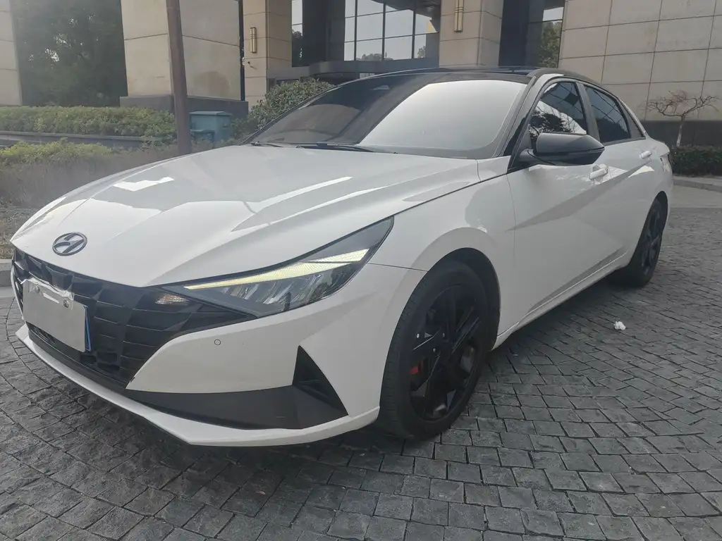 HYUNDAI ELANTRA 2022