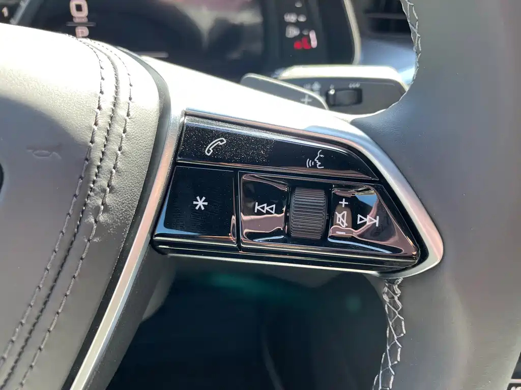 AUDI A6L 2024