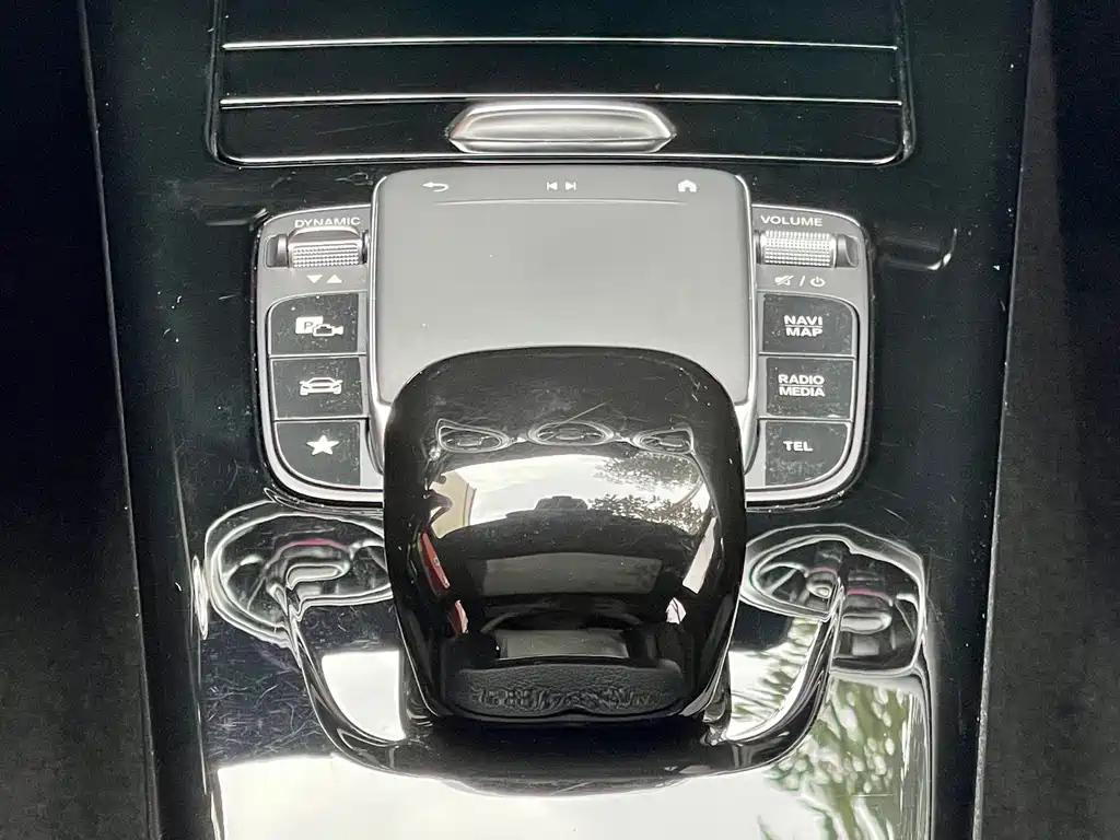 MERCEDES BENZ A-CLASS 2021