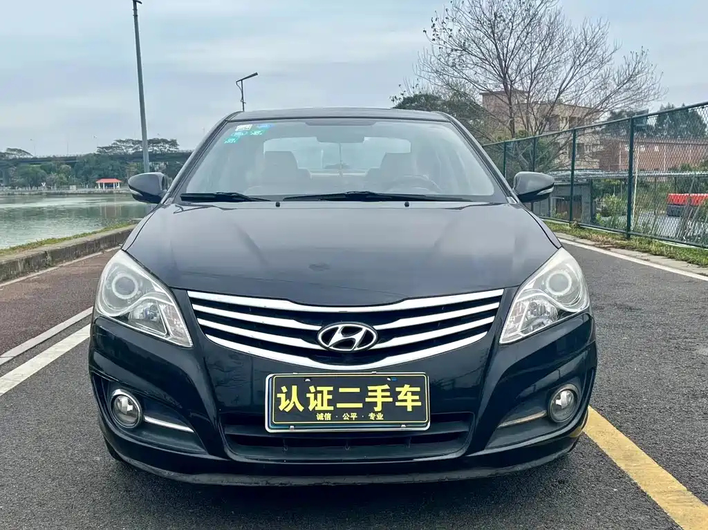 HYUNDAI CELESTA 2013
