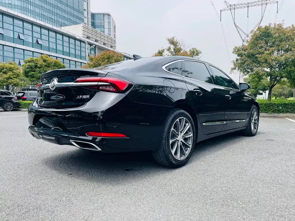 BUICK LACROSSE 2022
