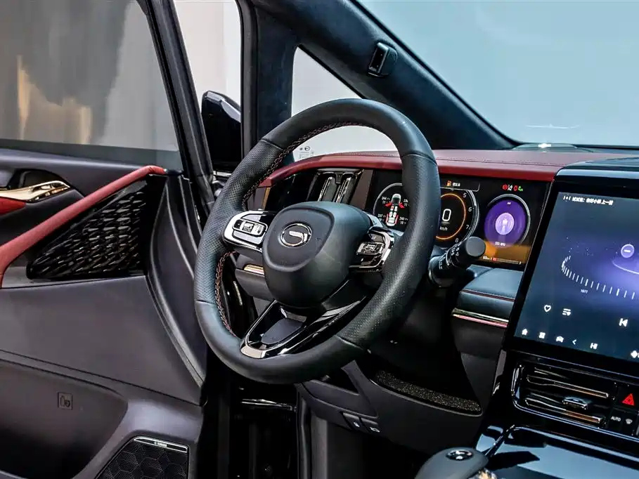 TRUMPCHI M8 2023