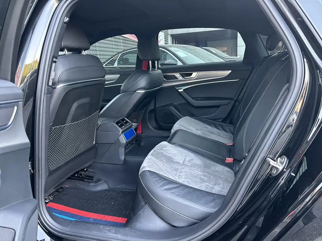 AUDI A6L 2022
