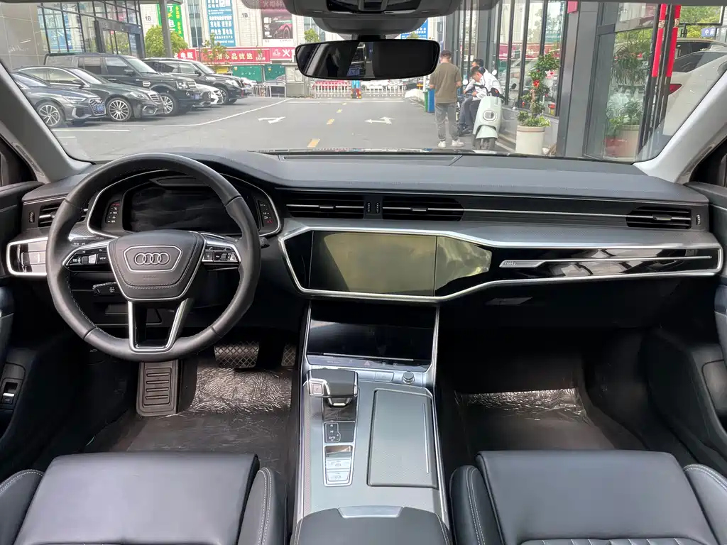 AUDI A6L 2023