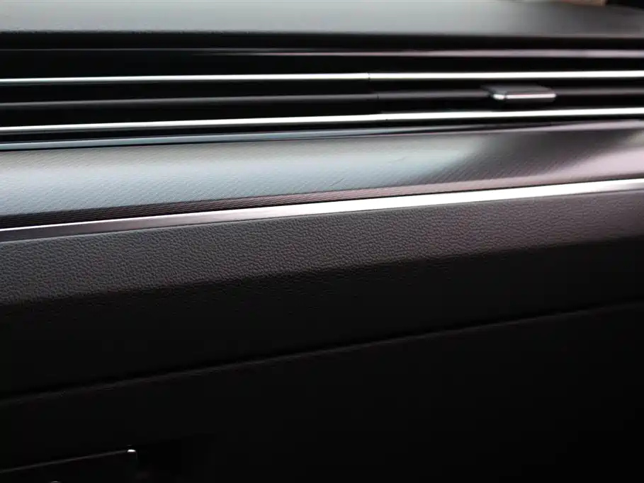 VOLKSWAGEN MAGOTAN 2022
