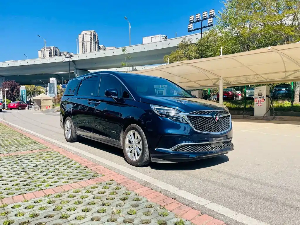 BUICK GL8 2020