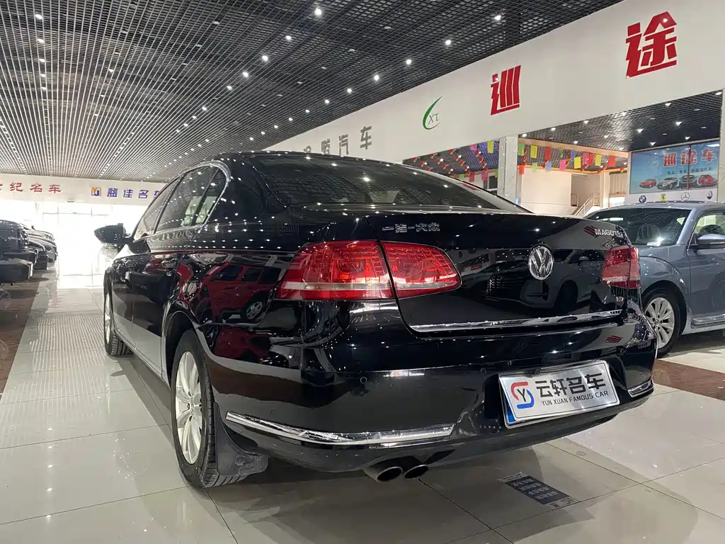 VOLKSWAGEN MAGOTAN 2016