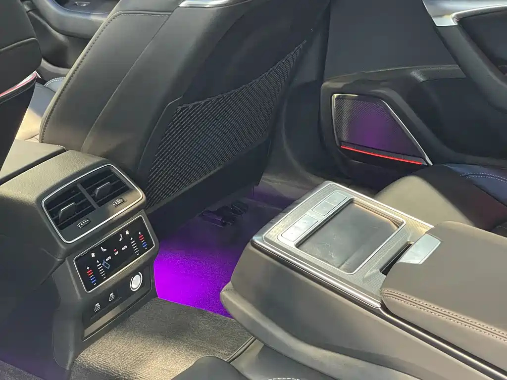 AUDI A6L 2023