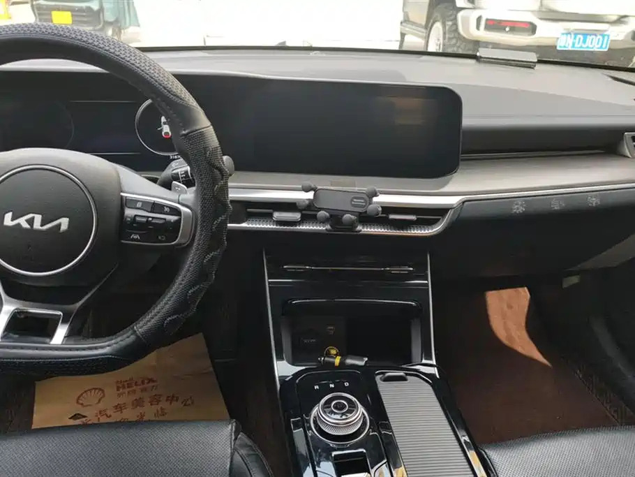 KIA K5 2021