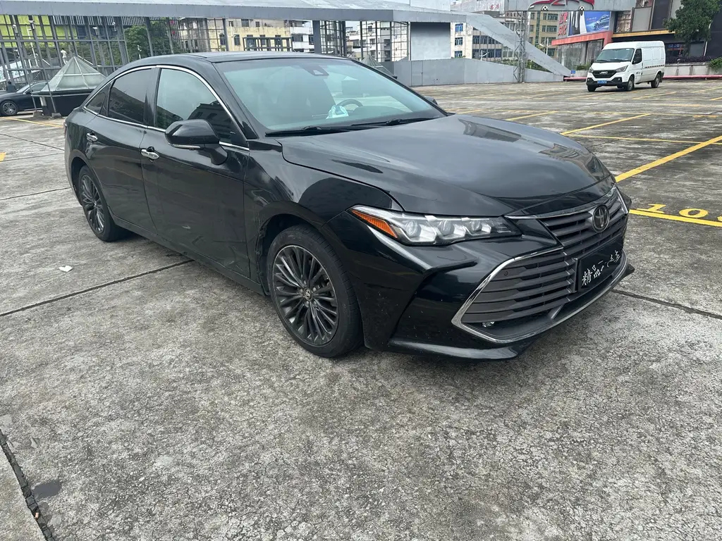 TOYOTA AVALON 2019