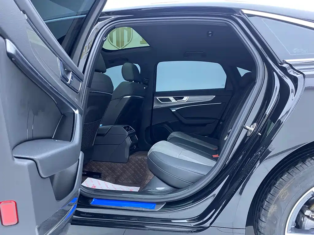 AUDI A6L 2023