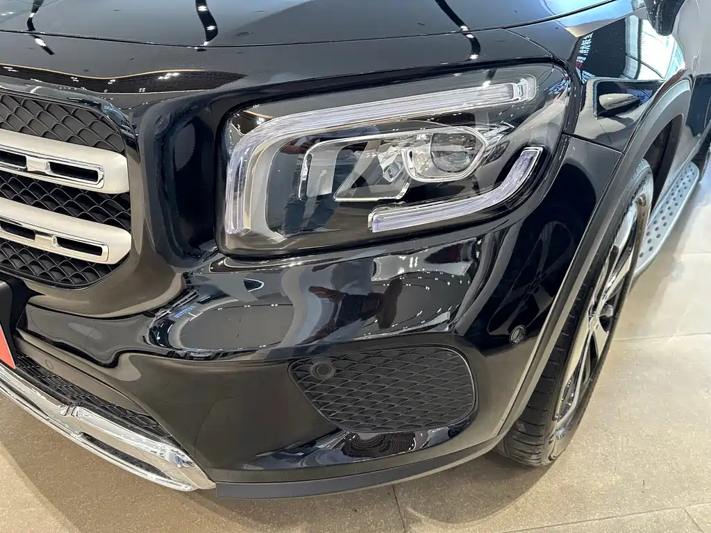 MERCEDES BENZ GLB 2022