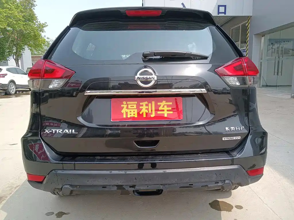 NISSAN X-TRAIL 2019
